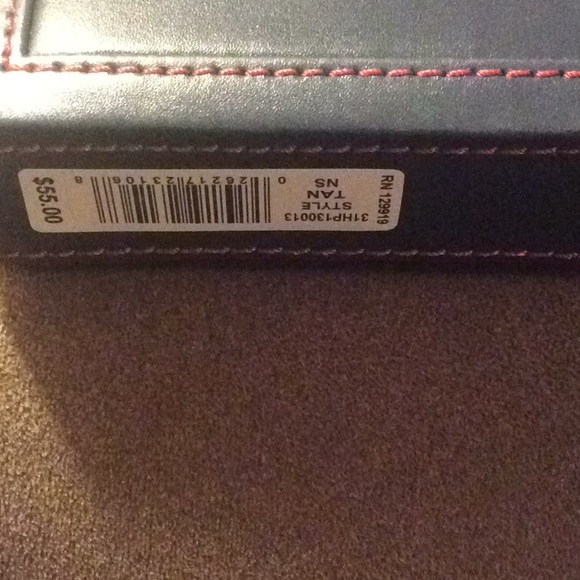 🆕AUTHENTIC TOMMY HILFIGER WALLET OR VALET - Picture 2 of 8